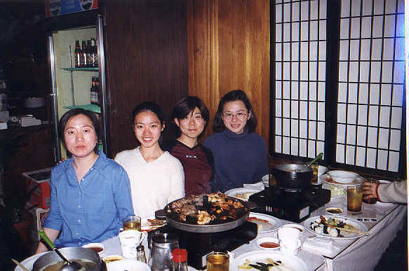 wpe4.jpg (37700 bytes)